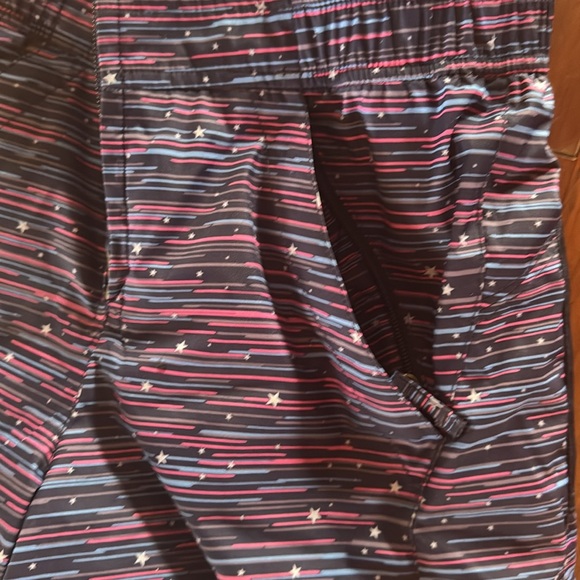 LL Bean Kids’ Cold Buster Snow Bibs, size 8. - Picture 5 of 6